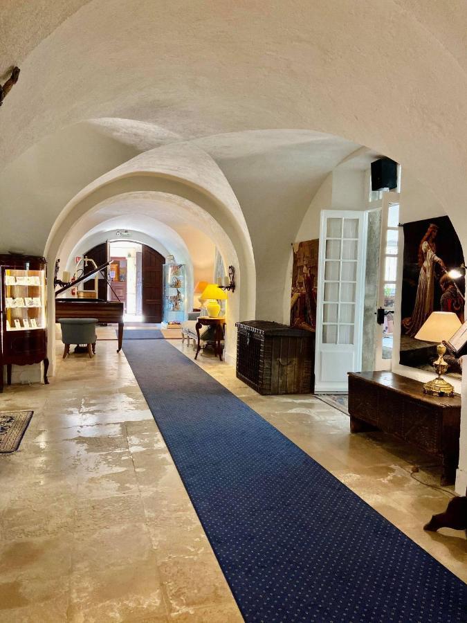 Chateau De Floure - Spa Et Piscine Exterieure Chauffee Каркассон Экстерьер фото